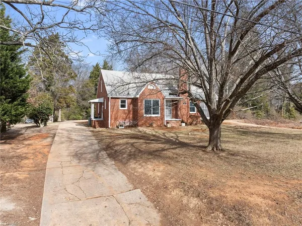 $249,900 | 312 Playground Road, Archdale, NC 27263