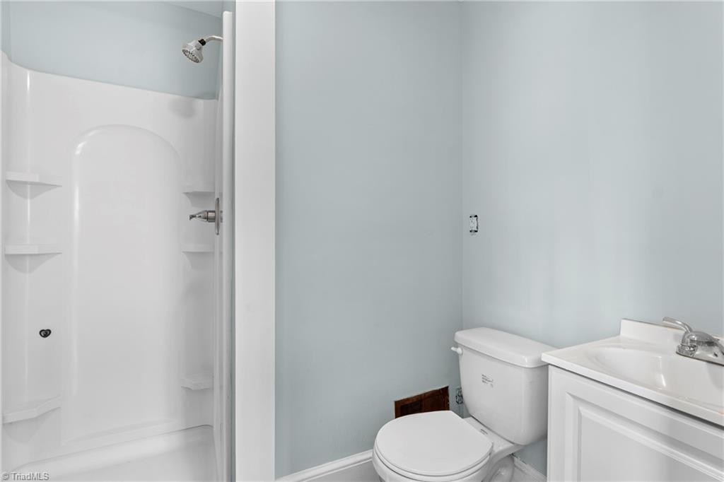 312 Playground Road Archdale, NC 27263 - Photo 9 of 29