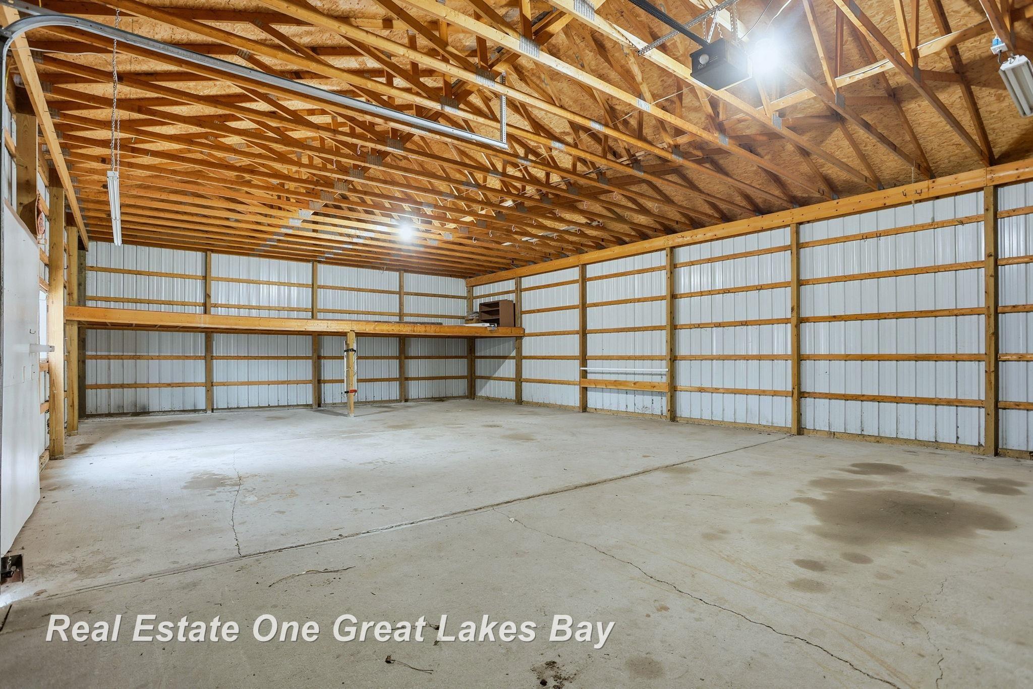 7205 Trinklein Road Saginaw, MI 48609 - Photo 55 of 81 50202618-c160c8d6-db36-4ce6-9bff-6afb033639fa.JPG