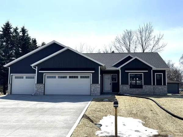 $459,900 | 2005 East Ridgehaven Lane, Appleton, WI 54913