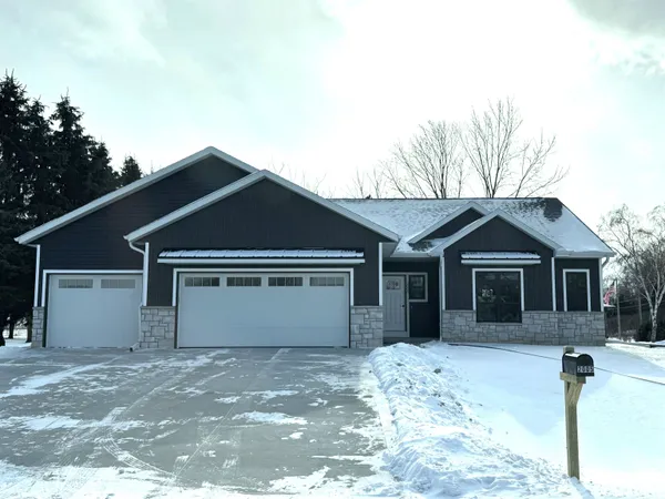 $459,900 | 2005 East Ridgehaven Lane, Appleton, WI 54913