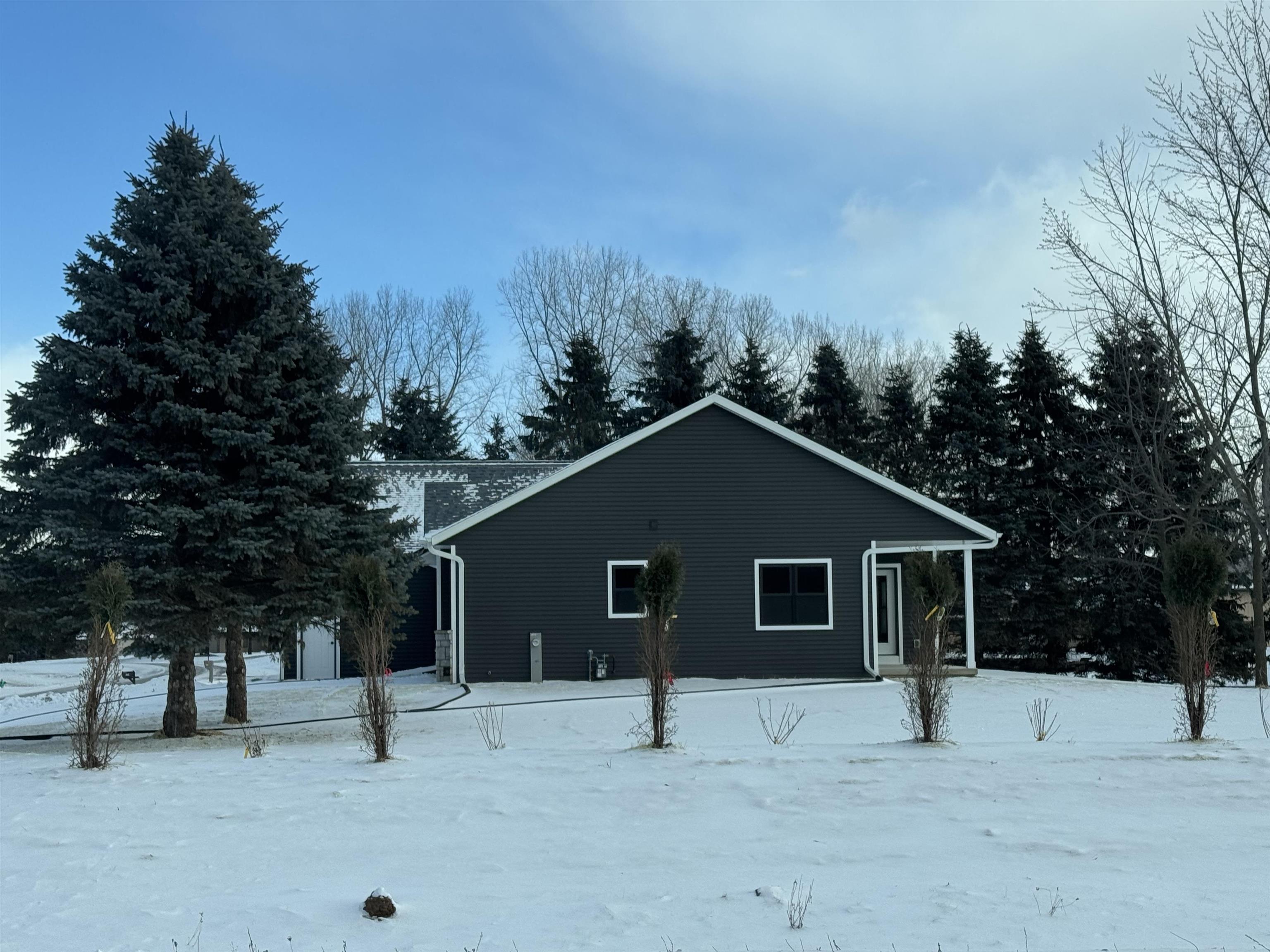 2005 East Ridgehaven Lane Appleton, WI 54913 - Photo 4 of 39