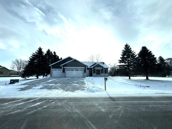 $459,900 | 2005 East Ridgehaven Lane, Appleton, WI 54913