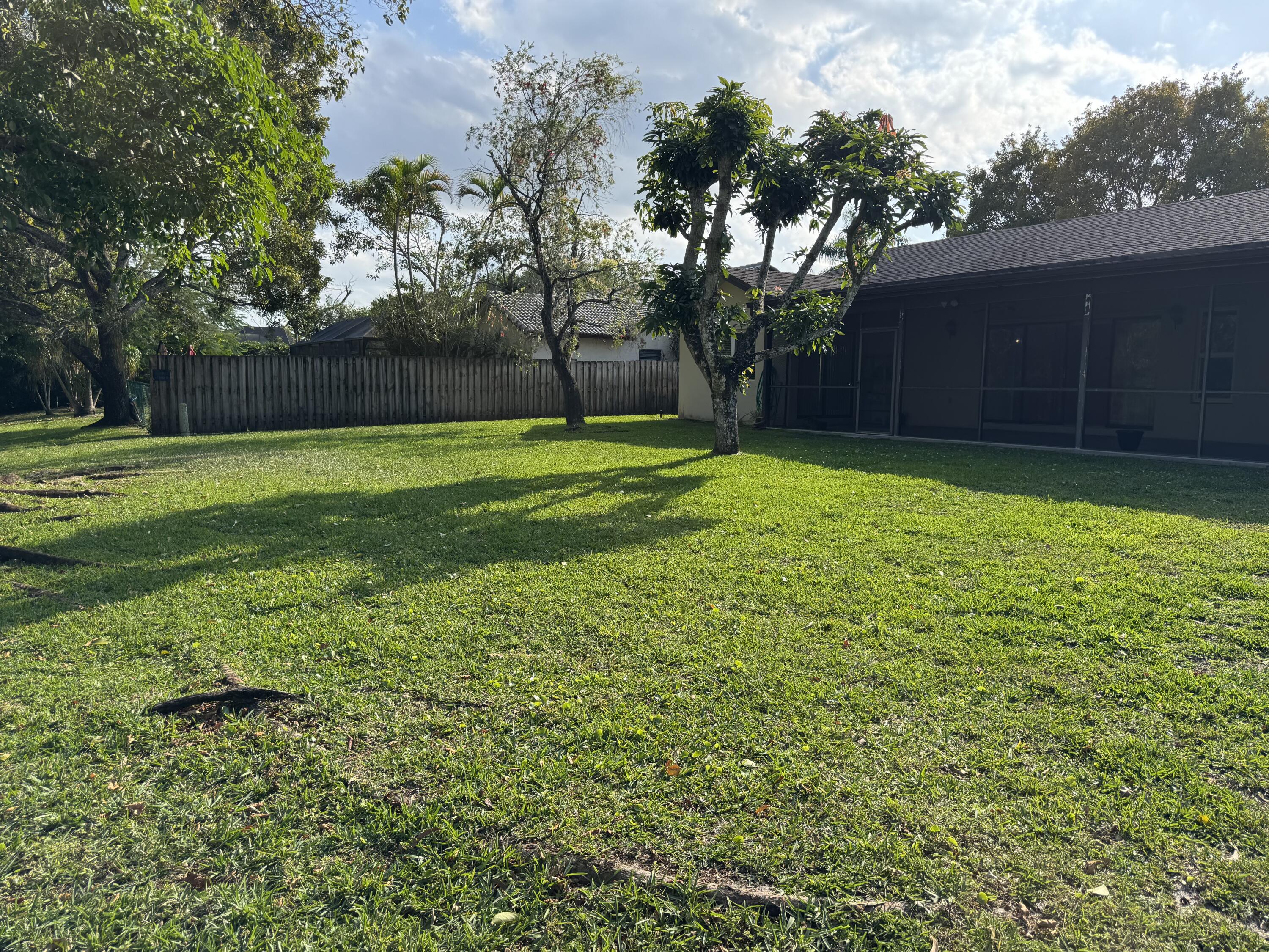 21068 Shady Vista Lane Boca Raton, FL 33428 - Photo 38 of 42 HUGE REAR YARD W/ROOM FOR POOL!