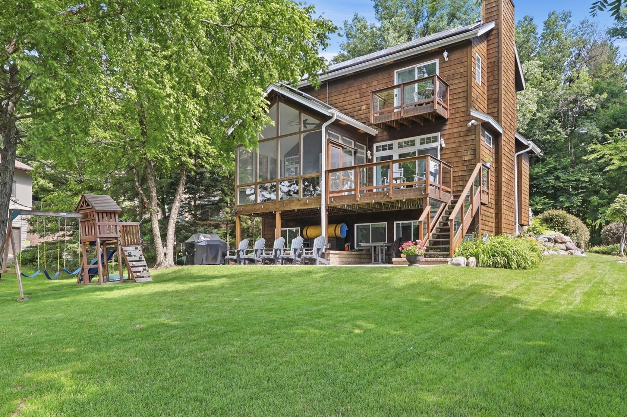 9247 Lake Riley Boulevard Chanhassen, MN 55317 - Photo 41 of 56