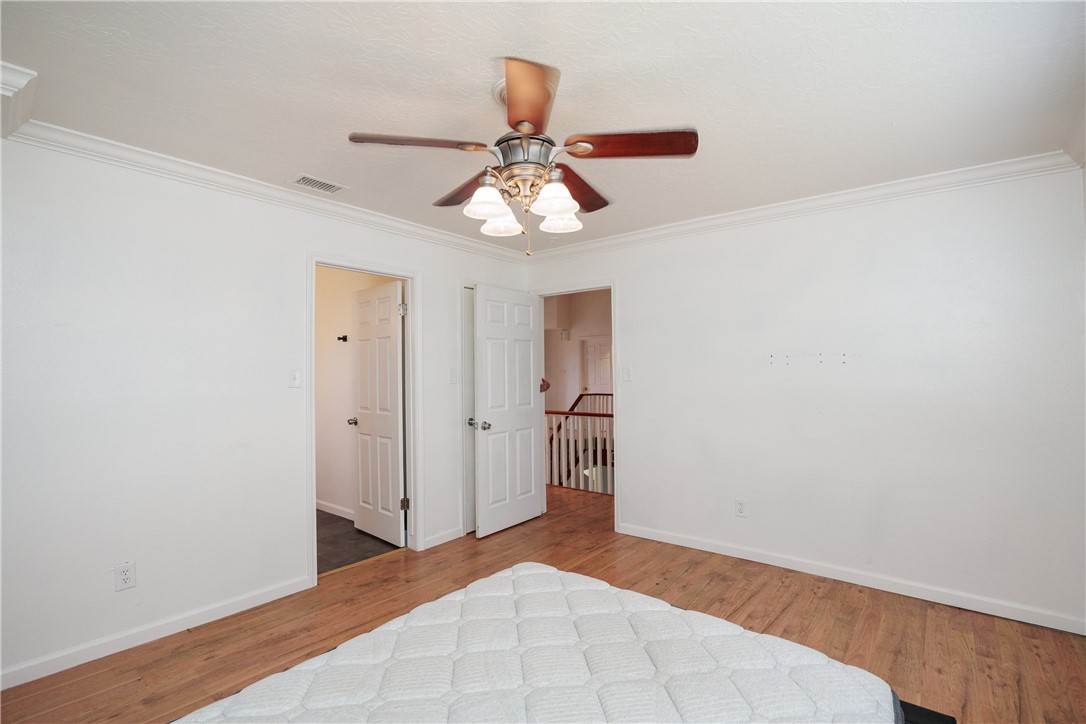4029 Congressional Drive Corpus Christi, TX 78413 - Photo 18 of 34 a view of an empty room