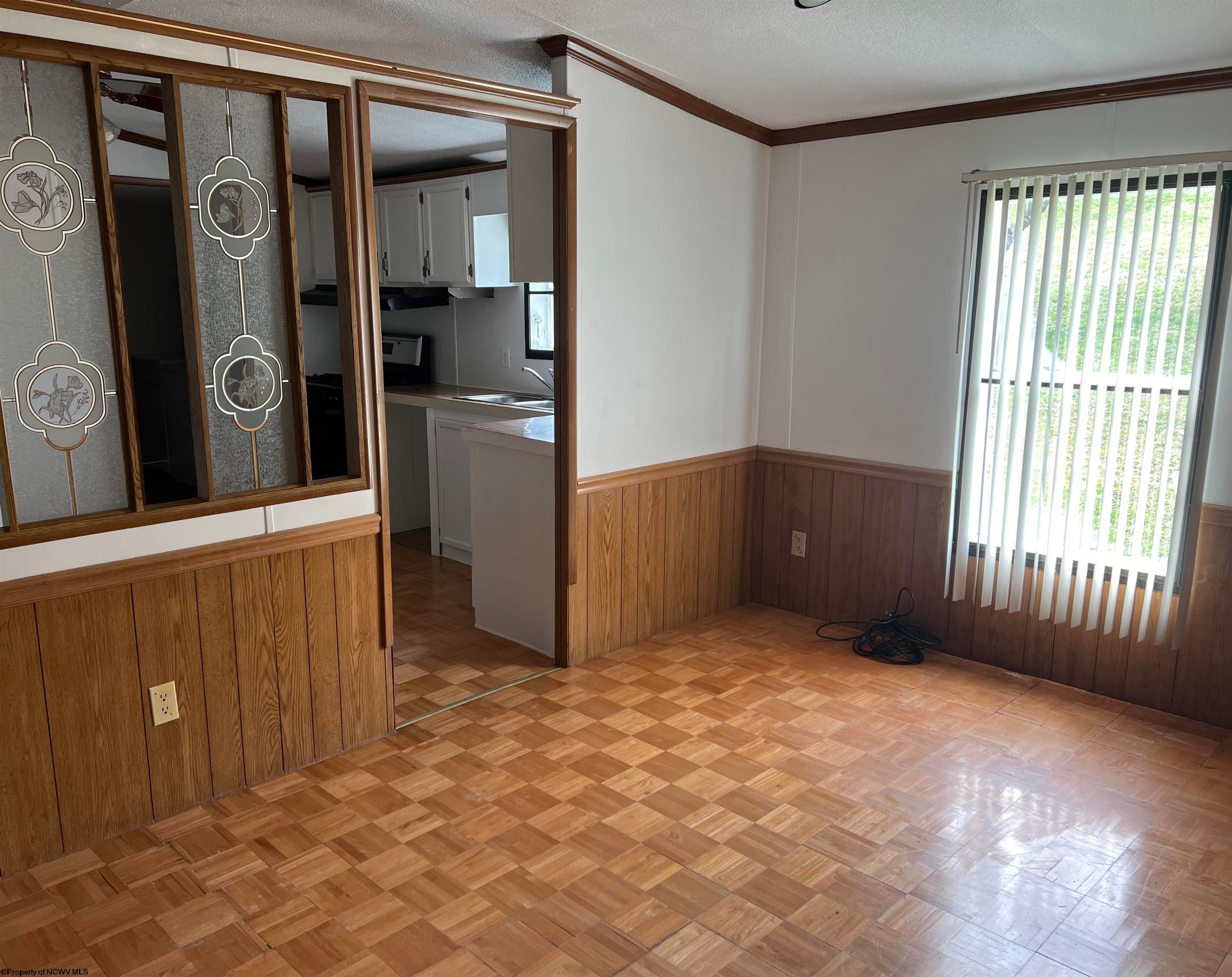 127 Lewellyn Road Morgantown, WV 26508 - Photo 12 of 32 Gallery Image 12