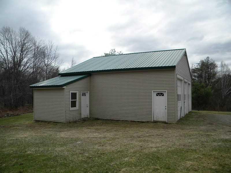 729 Vigue Road Windsor, ME 04363 - Photo 26 of 28 Garage.