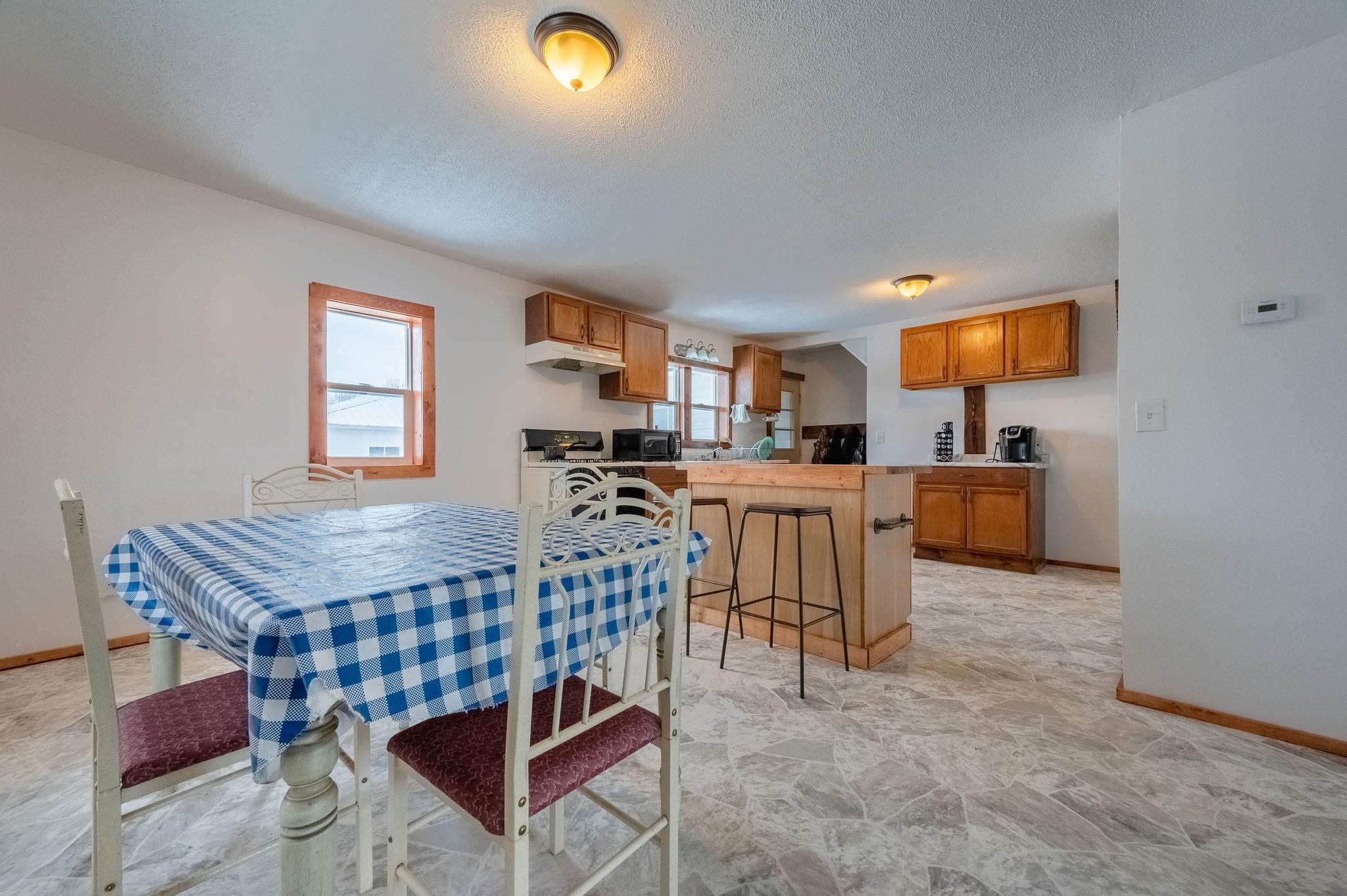 10106 Pine Road Marion, MI 49665 - Photo 7 of 33 1907244-6.JPG