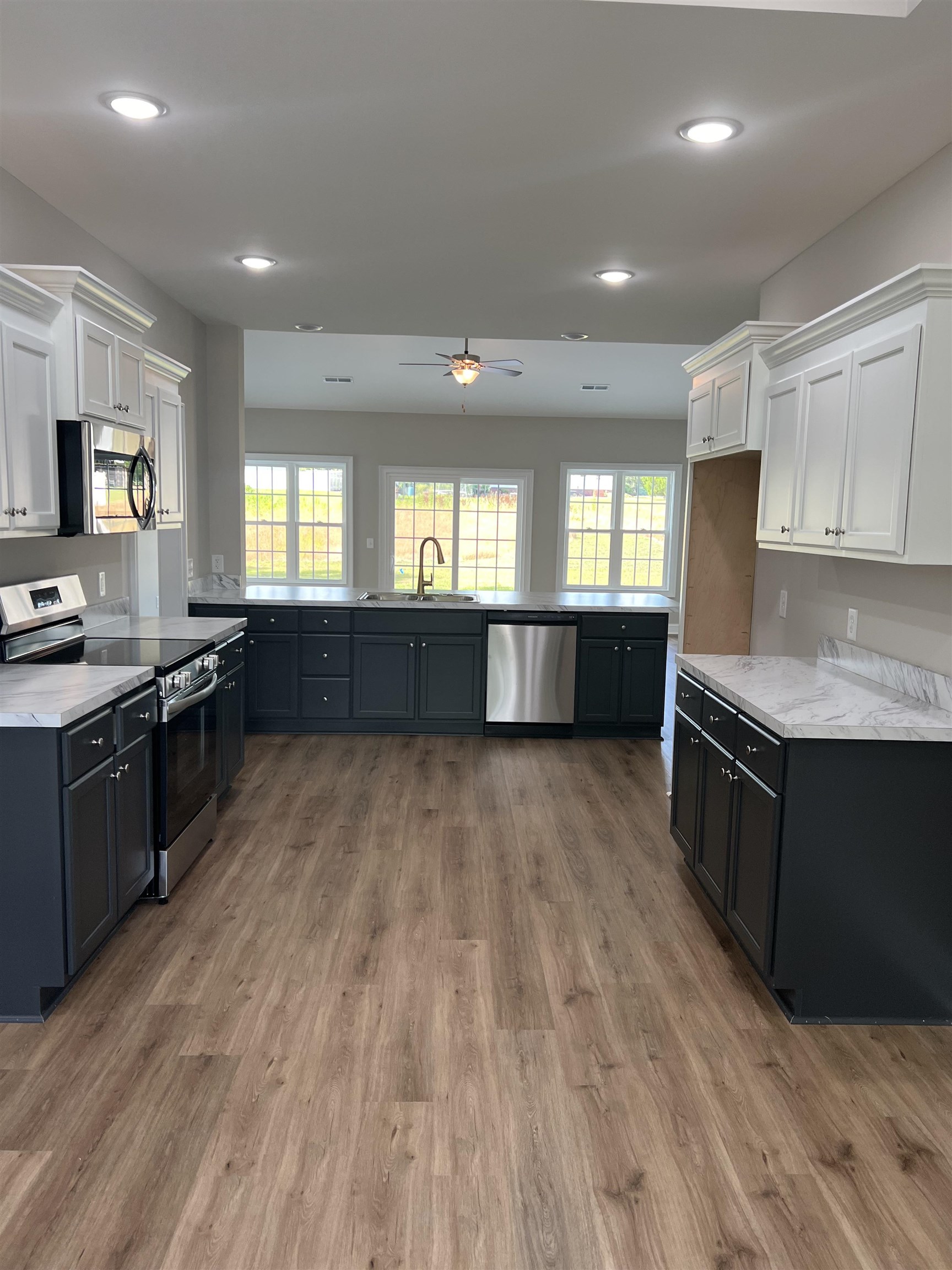 114 Duford Road Nichols, SC 29581 - Photo 7 of 24