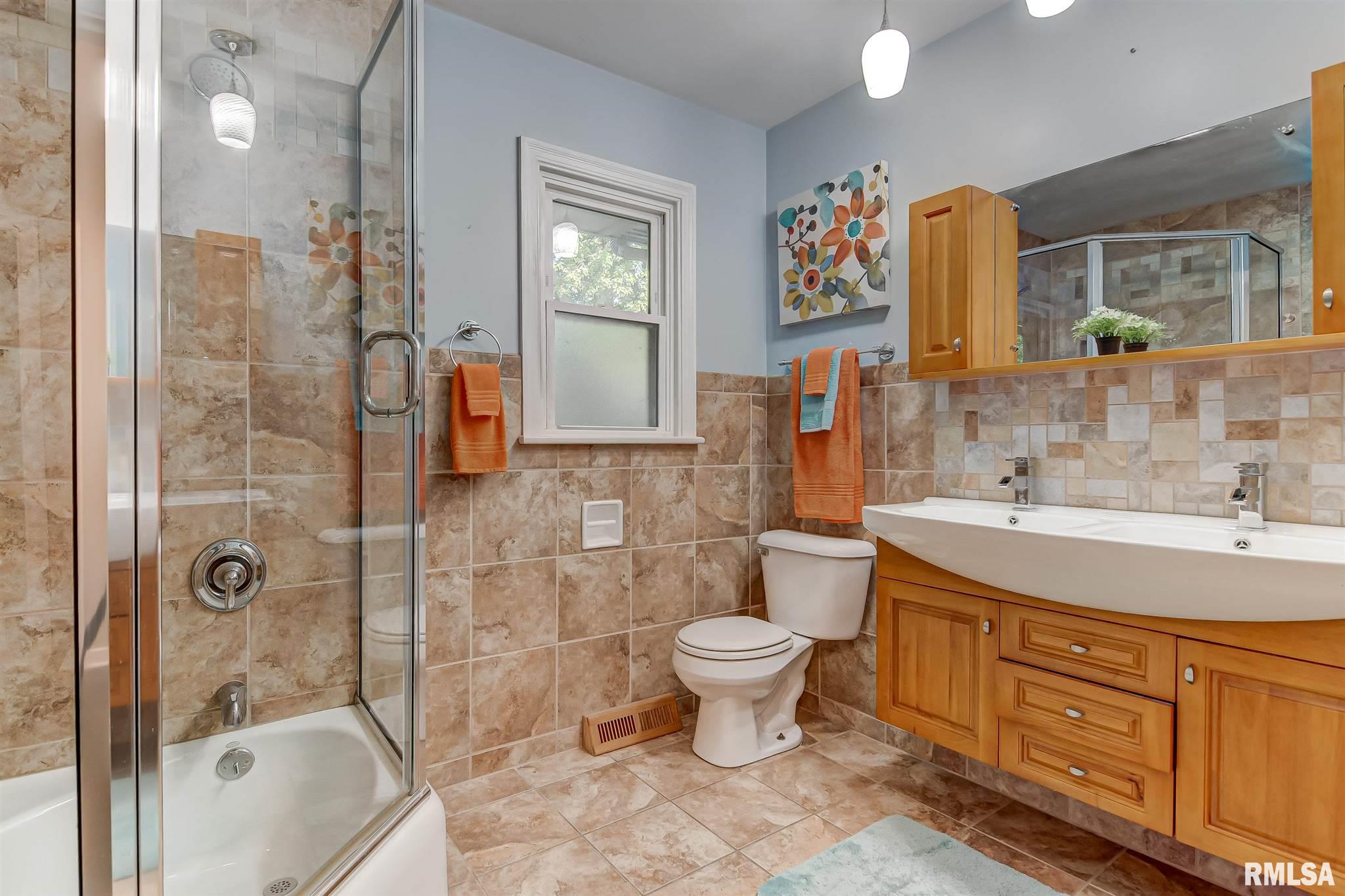 30 Robinhood Lane Springfield, IL 62704 - Photo 16 of 28 Gallery Image 16