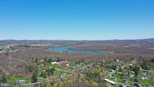 $359,700 | 723 Kings Court, Oakland, MD 21550