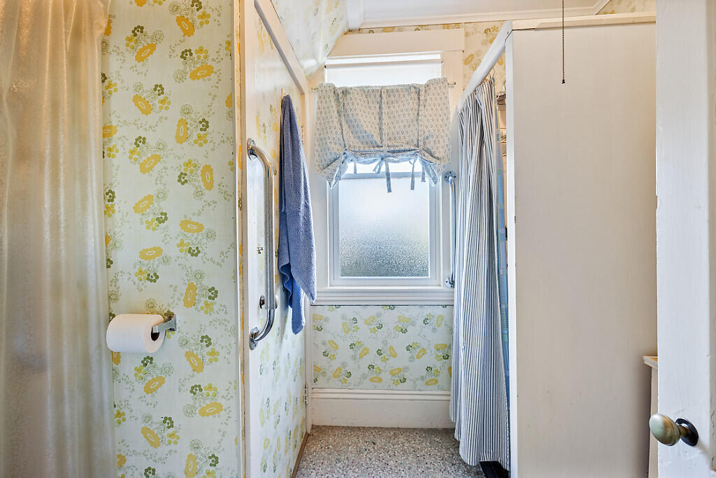 54 Bay Street Winslow, ME 04901 - Photo 29 of 37 Inlaw bath