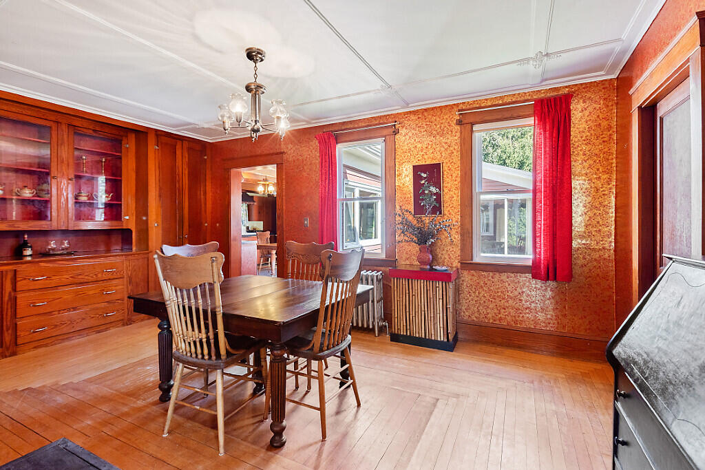 54 Bay Street Winslow, ME 04901 - Photo 9 of 37 Dining Room