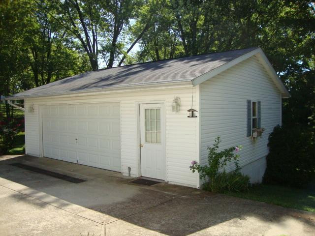 8 Old Beaver Road Walton, KY 41094 - Photo 3 of 19 Gallery Image 3