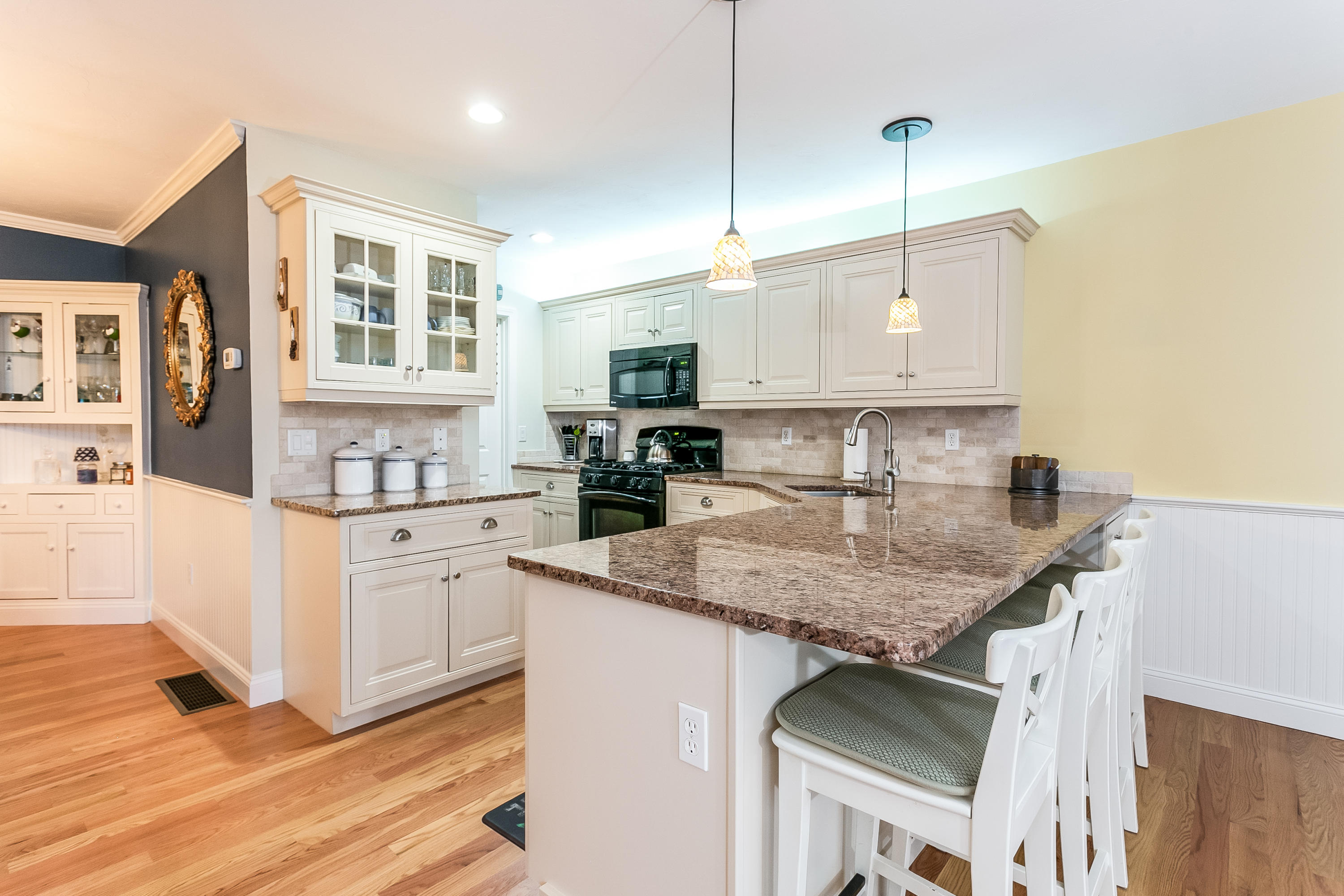 22 Prestwick Road, Unit 183 Bourne, MA 02532 - Photo 6 of 22 005-photo--6377882