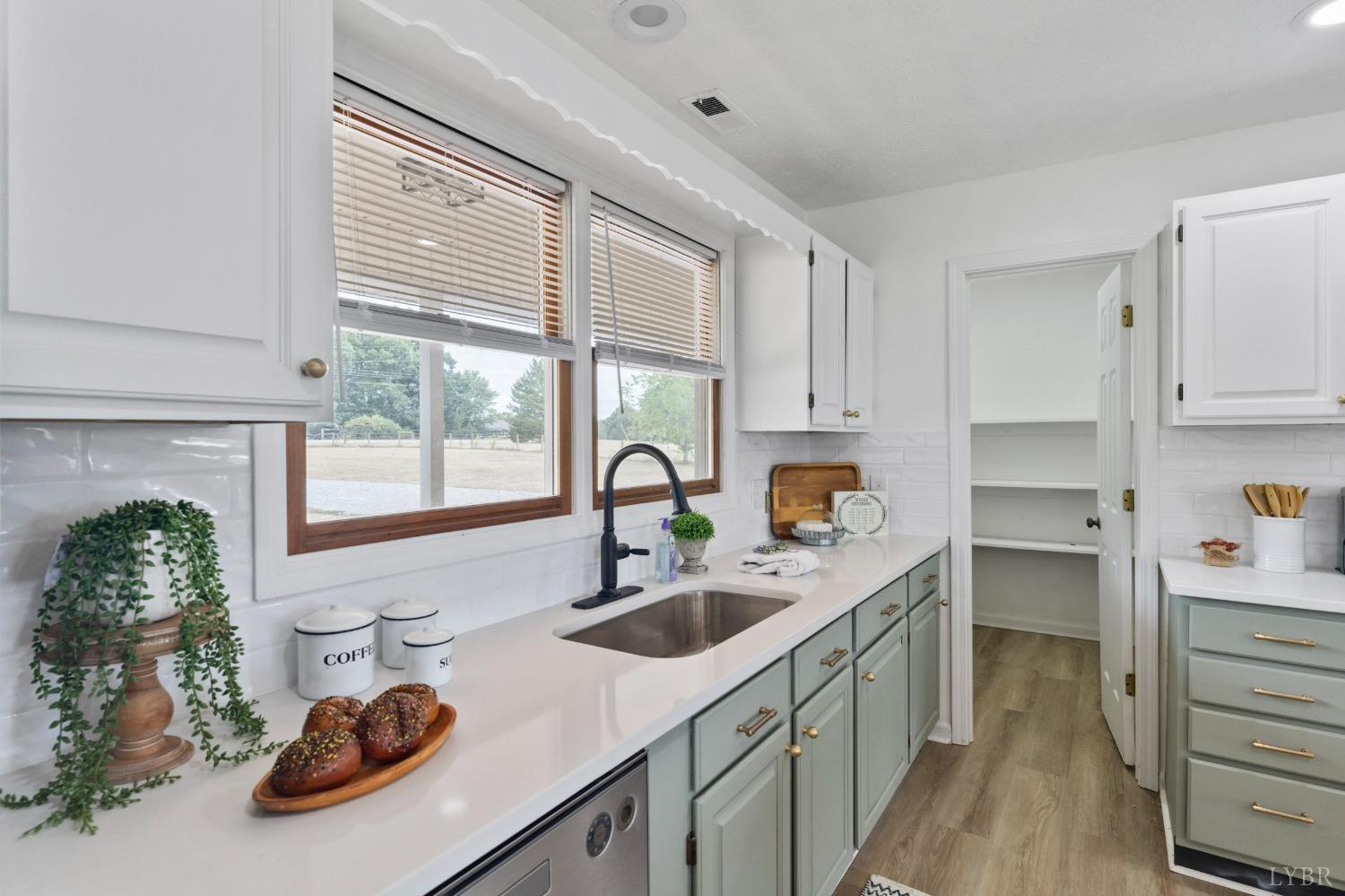 5095 Shingle Block Road Bedford, VA 24523 - Photo 9 of 44 Gallery Image 9