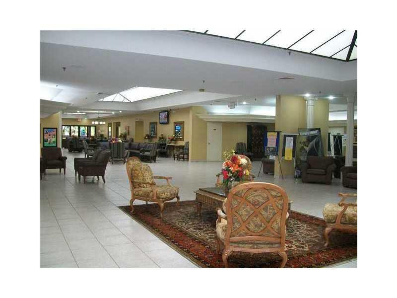 2503 North Nob Hill Road, Unit 401 Sunrise, FL 33322 - Photo 16 of 22 Clubhouse
