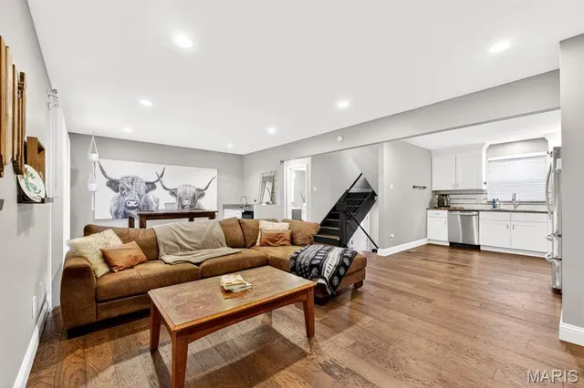 $249,900 | 96 Conway Cove Drive, Chesterfield, MO 63017