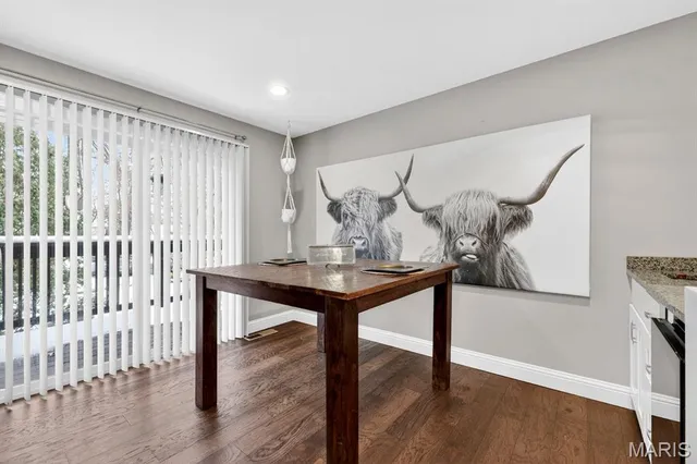 $249,900 | 96 Conway Cove Drive, Chesterfield, MO 63017