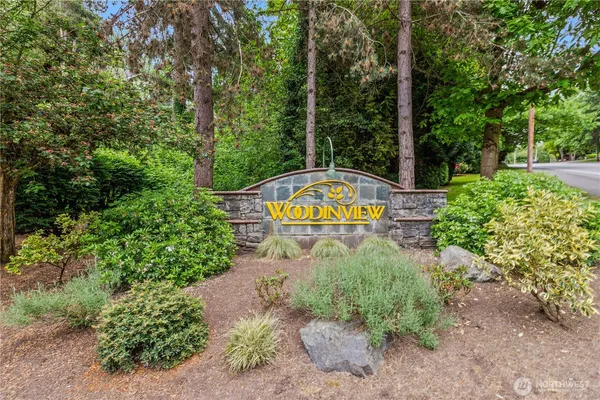 $539,950 | 12118 Northeast 171st Place, Unit E203, Bothell, WA 98011