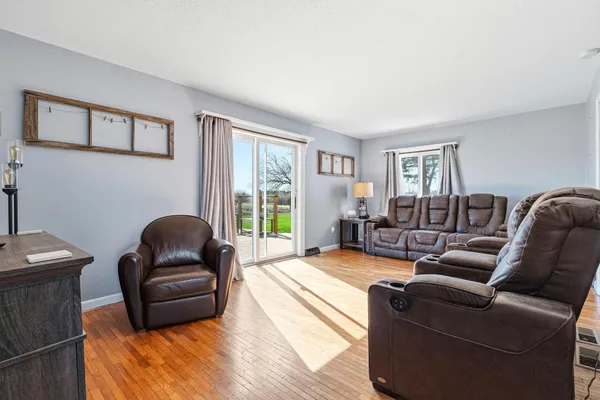 $400,000 | 1598 30th Avenue, Hammond, WI 54015