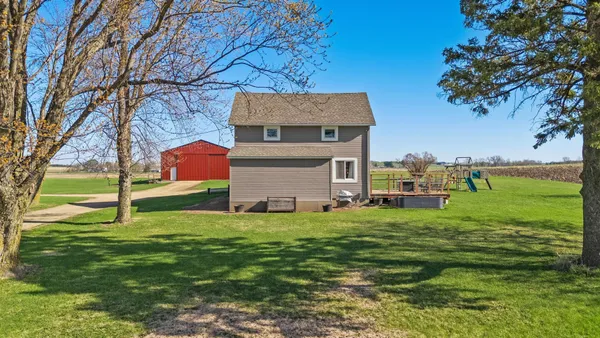 $400,000 | 1598 30th Avenue, Hammond, WI 54015
