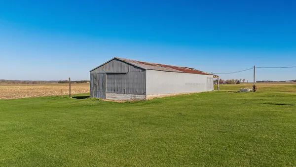 $400,000 | 1598 30th Avenue, Hammond, WI 54015