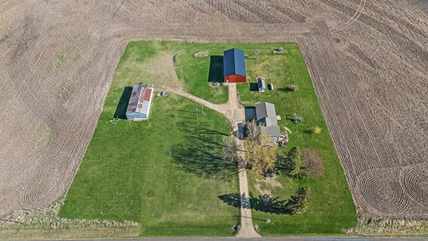 $400,000 | 1598 30th Avenue, Hammond, WI 54015