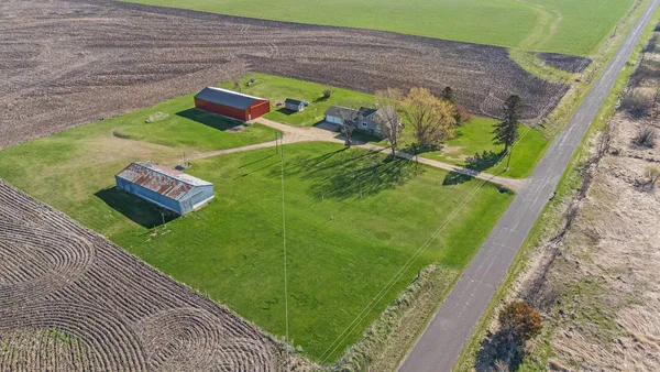 $400,000 | 1598 30th Avenue, Hammond, WI 54015