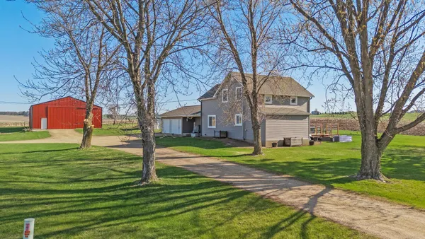 $400,000 | 1598 30th Avenue, Hammond, WI 54015