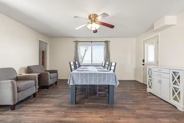 $400,000 | 1598 30th Avenue, Hammond, WI 54015