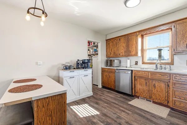 $400,000 | 1598 30th Avenue, Hammond, WI 54015