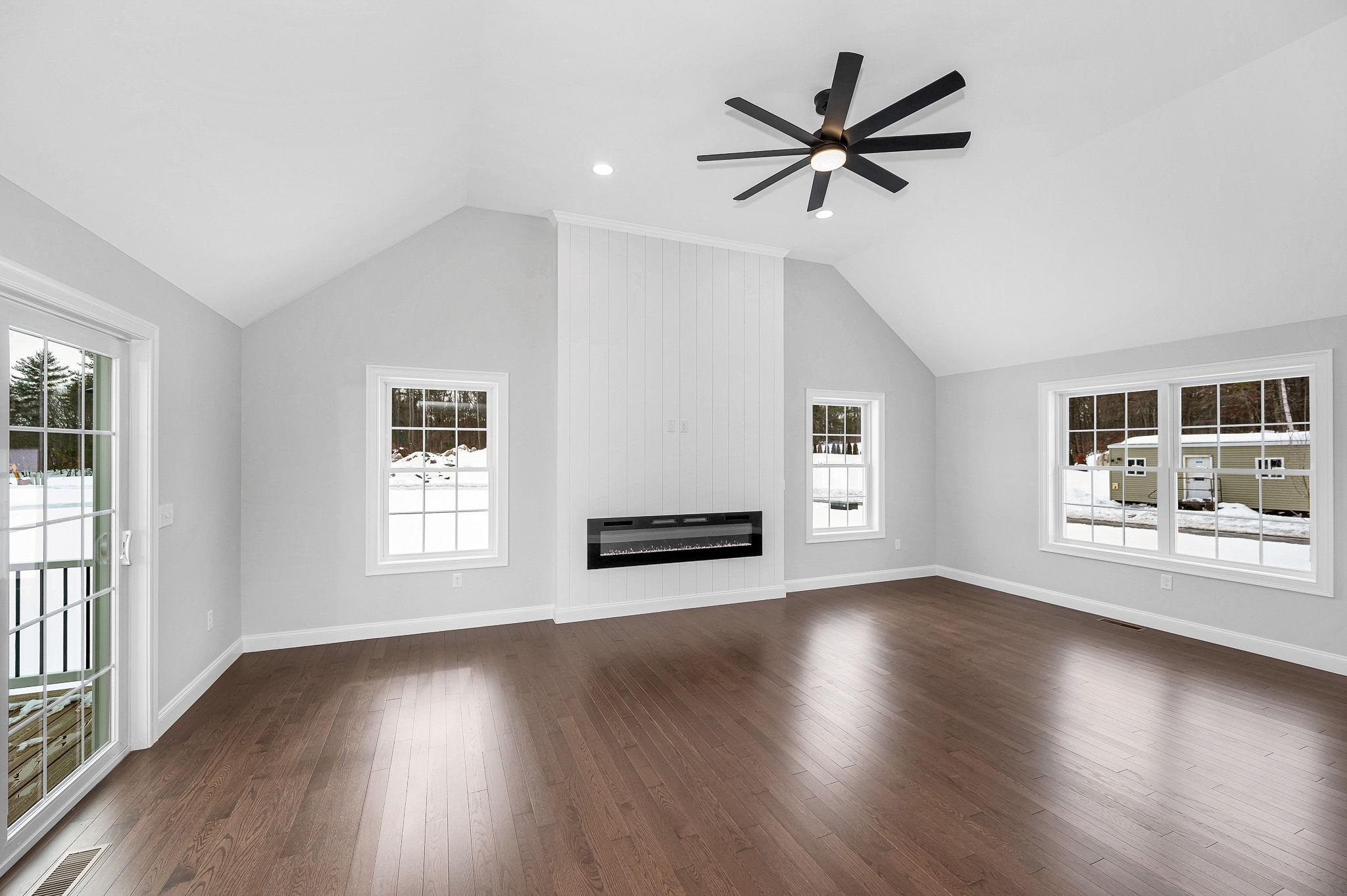 9 Cornstalk Lane Pelham, NH 03076 - Photo 13 of 44