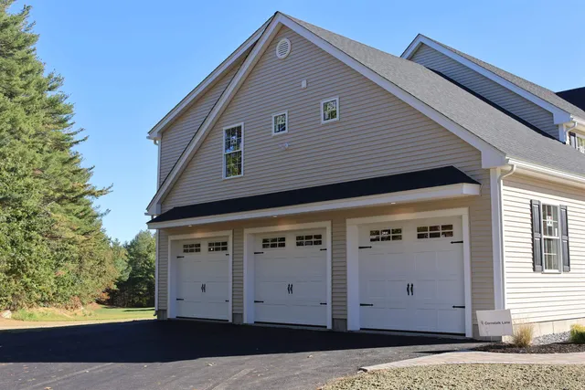 $1,250,000 | 9 Cornstalk Lane, Pelham, NH 03076