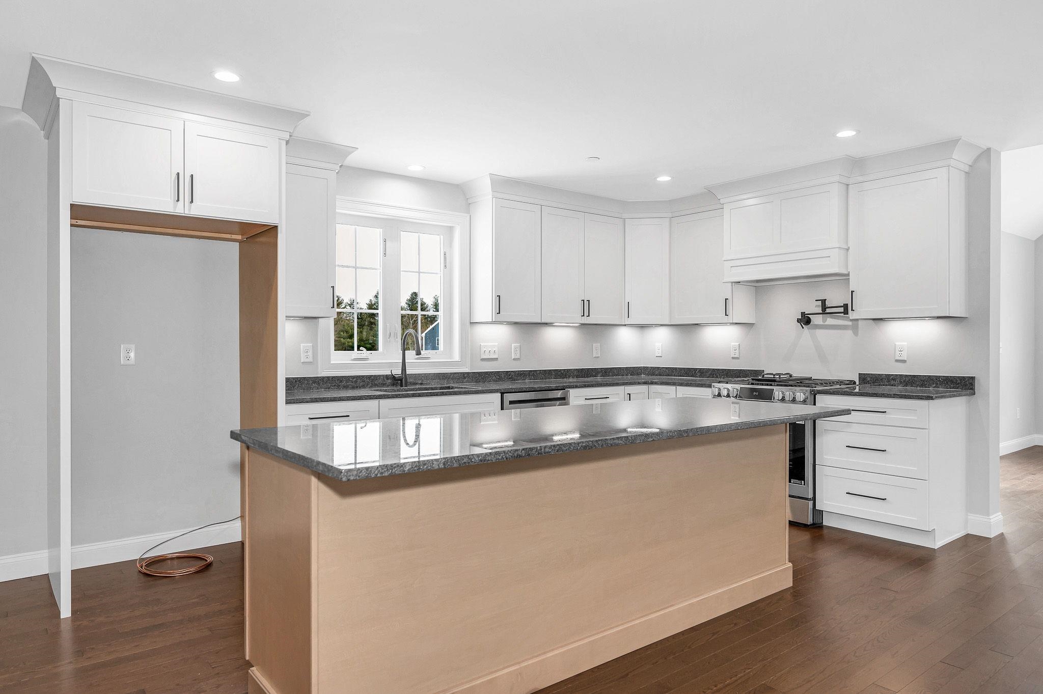 9 Cornstalk Lane Pelham, NH 03076 - Photo 5 of 43