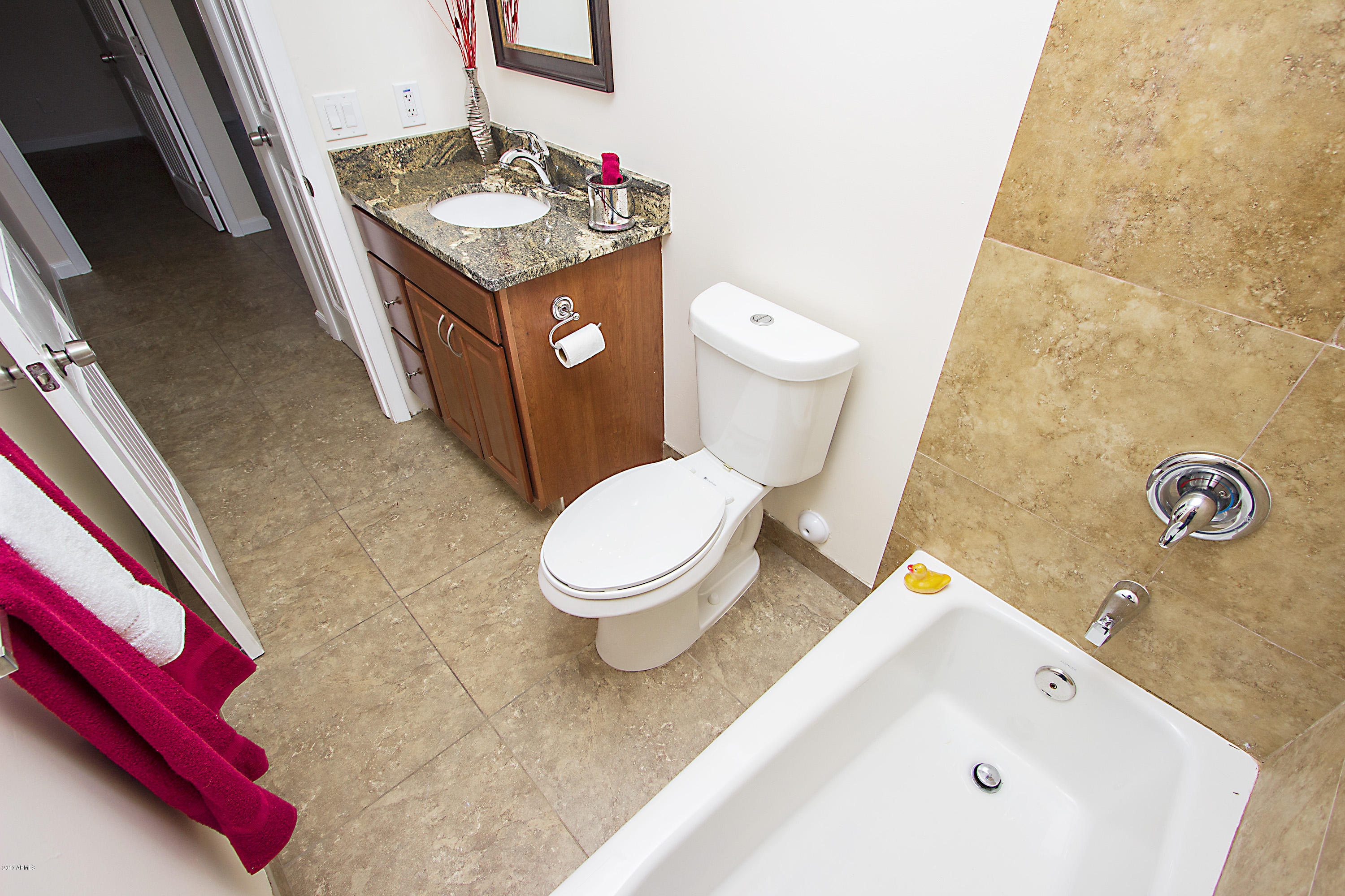 3413 East Coronado Road Phoenix, AZ 85008 - Photo 14 of 22 Guest Bath 3