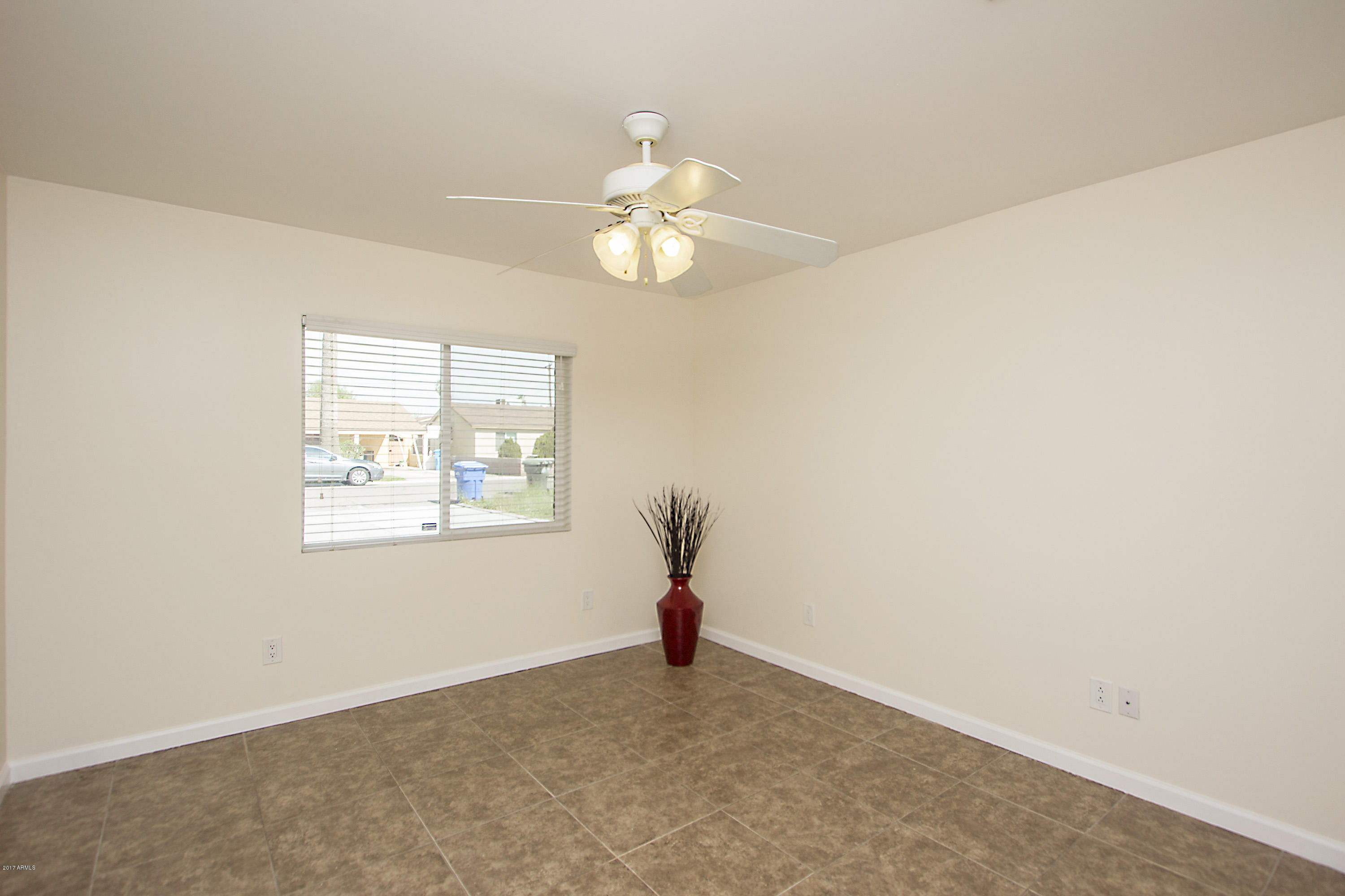 3413 East Coronado Road Phoenix, AZ 85008 - Photo 5 of 22 Master