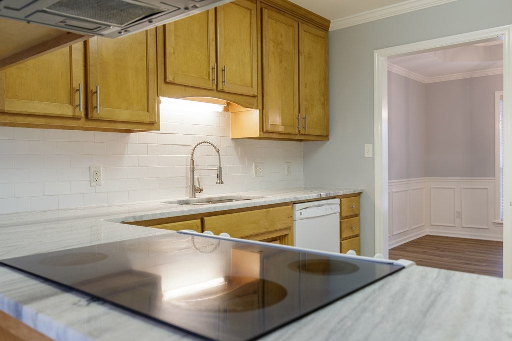 3930 Applecross Road Valdosta, GA 31605 - Photo 9 of 36 Gallery Image 9