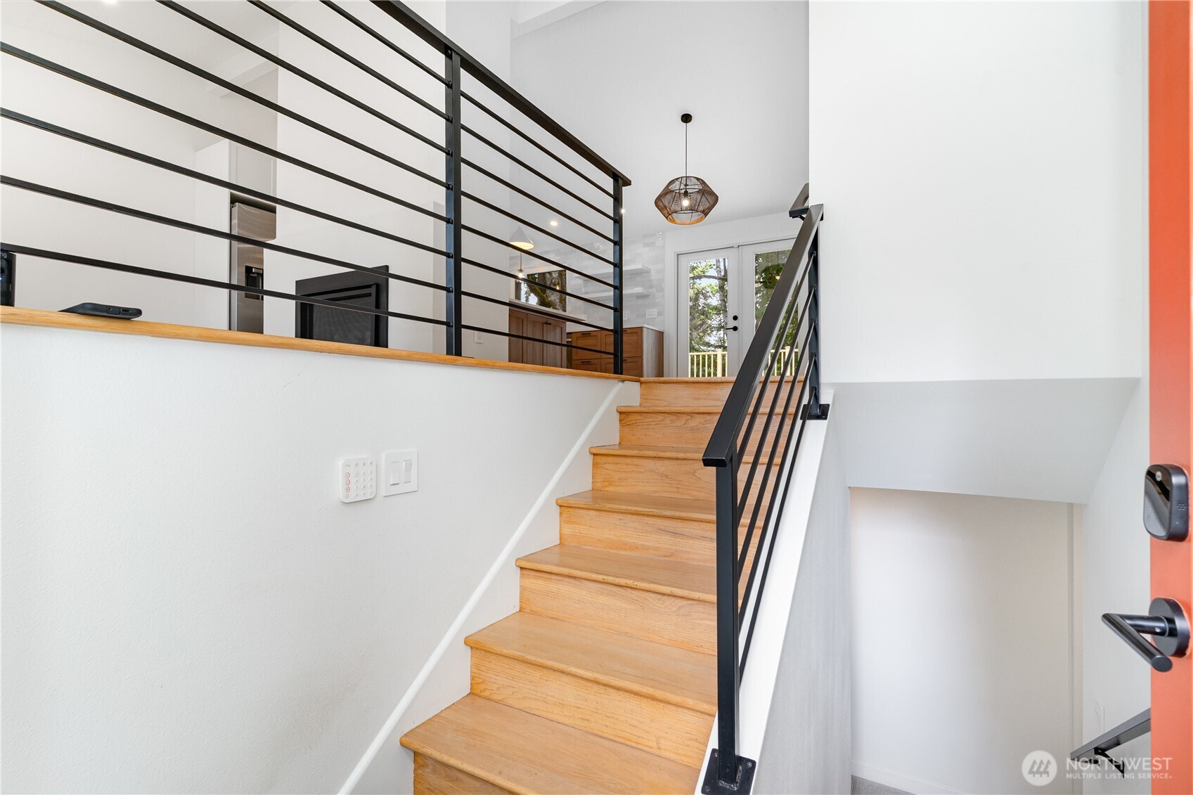 8428 Northeast 132nd Place Kirkland, WA 98034 - Photo 6 of 30 a view of entryway