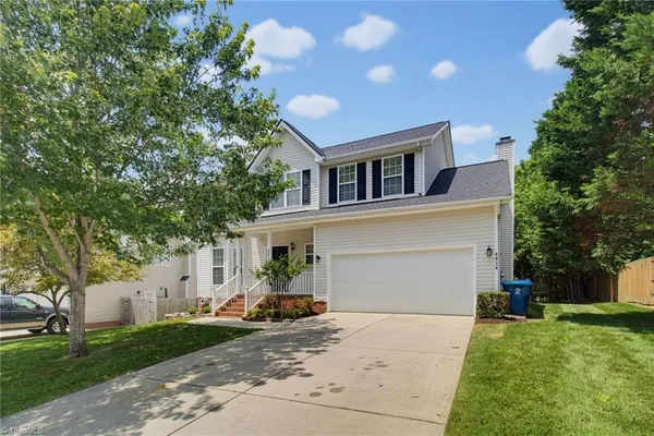 $399,900 | 6616 Ivystone Drive, Jamestown, NC 27282