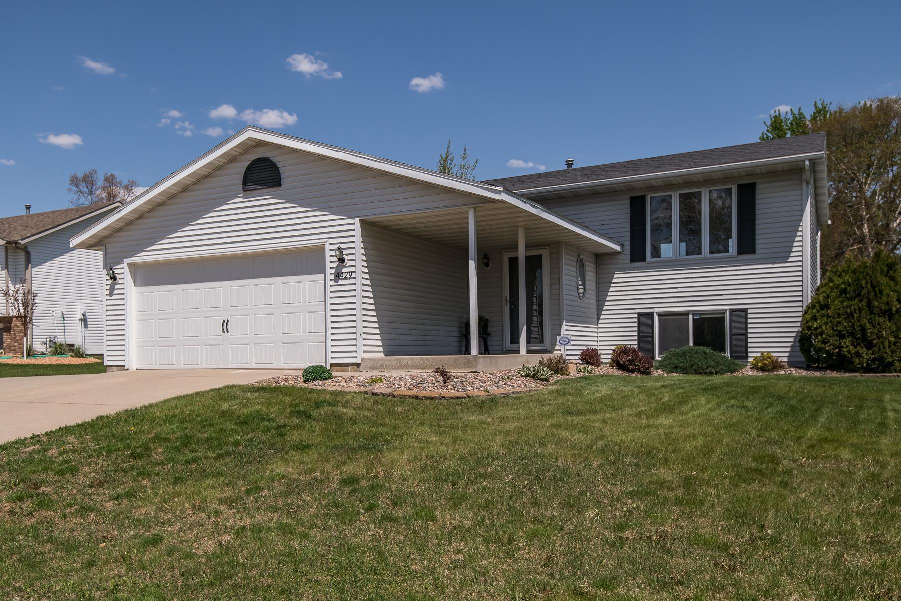 4429 57th Street Northwest Rochester, MN 55901 - Photo 1 of 1