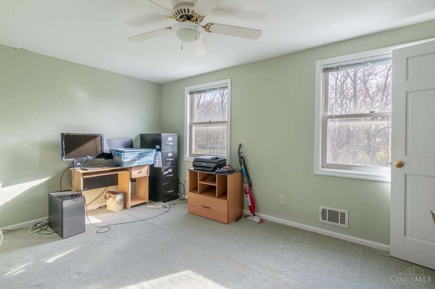 4195 Beal Road Franklin, OH 45005 - Photo 15 of 32 Gallery Image 15
