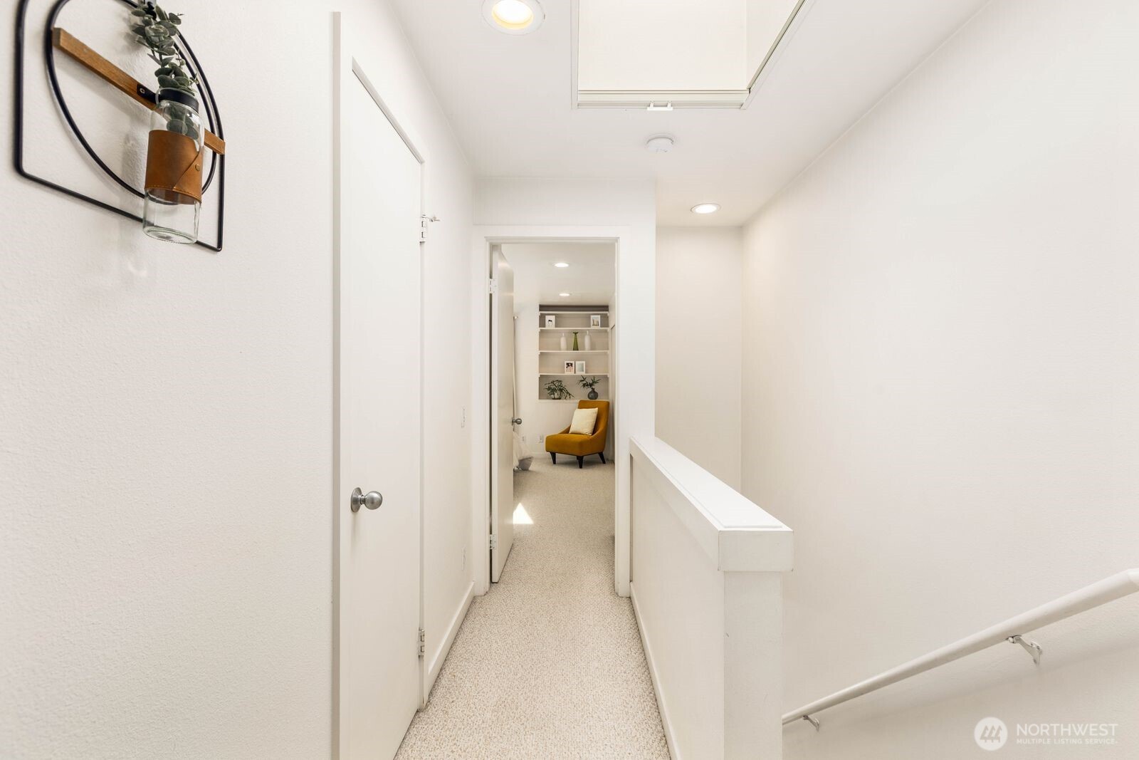 10237 Southeast 3rd Street, Unit 5 Bellevue, WA 98004 - Photo 18 of 35