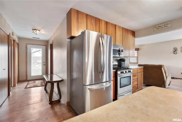 $129,900 | 4523 South Concord Street, Davenport, IA 52802