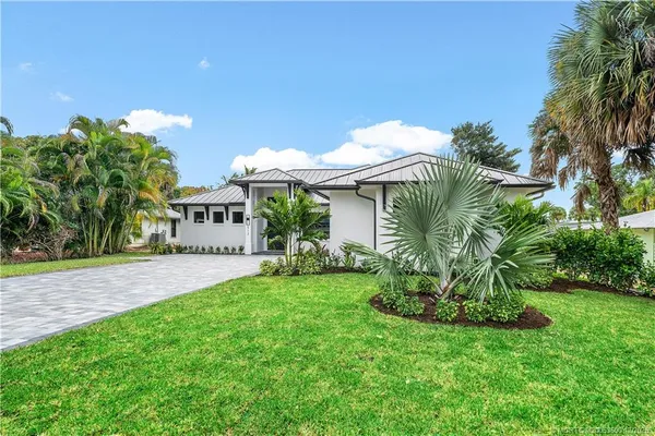 $1,139,000 | 513 Southwest South Carolina Drive, Stuart, FL 34994