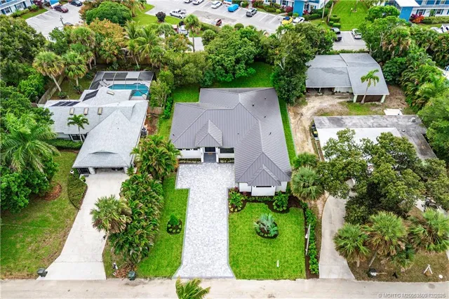 $1,195,000 | 513 Southwest South Carolina Drive, Stuart, FL 34994