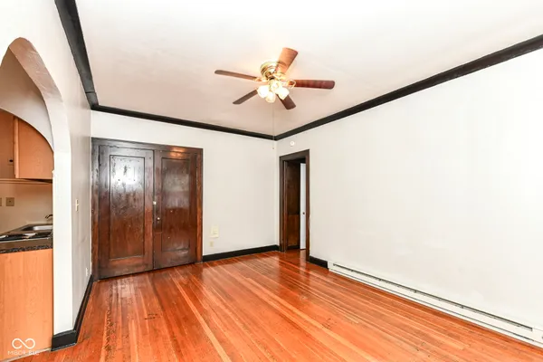 $925 | 590 Woodruff Pl E Drive, Unit 12, Indianapolis, IN 46201