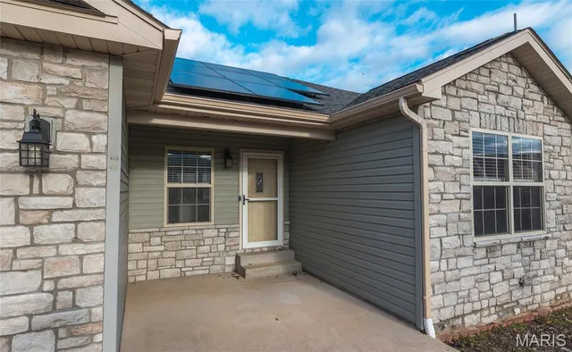 $325,000 | 105 Iron Court, St. Robert, MO 65584