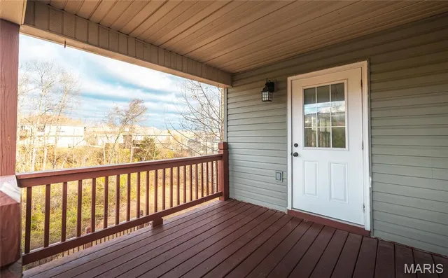 $325,000 | 105 Iron Court, St. Robert, MO 65584